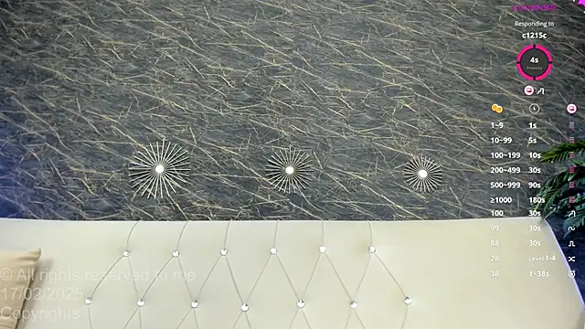 moona ray online show from February 17, 2025, 11:53 pm