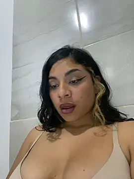 mysteriousgirl20 online show from October 15, 2025, 10:32 pm