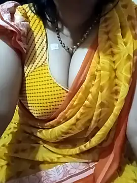 Snapshot of MONA_DARLING31 chatting on December 5, 2024, 4:20 am MONA DARLING31 online show from December 5, 2024, 4:20 am