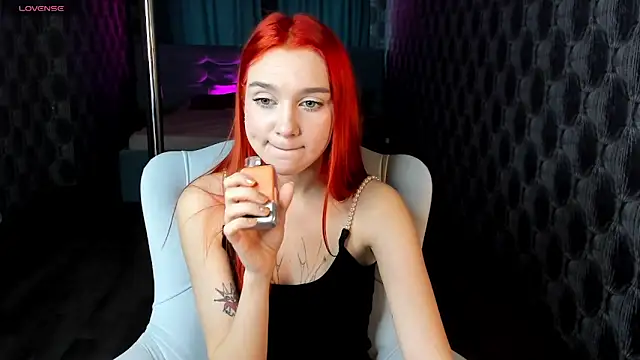 Lesi Moonie01 online show from December 17, 2024, 8:23 am