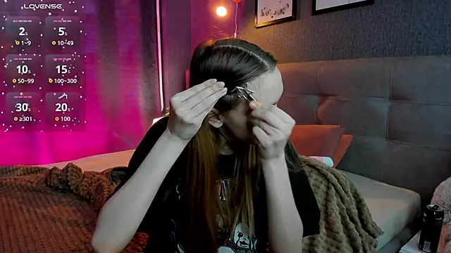 Lesi Moonie01 online show from November 29, 2025, 9:23 am