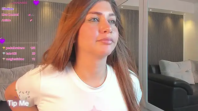 Snapshot of Laurent_Williams chatting on January 14, 2025, 10:55 pm Laurent Williams online show from January 14, 2025, 10:55 pm