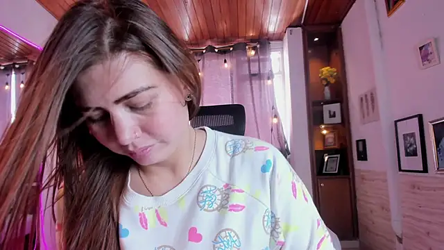 Snapshot of Laurent_Williams chatting on February 21, 2025, 8:16 pm Laurent Williams online show from February 21, 2025, 8:16 pm