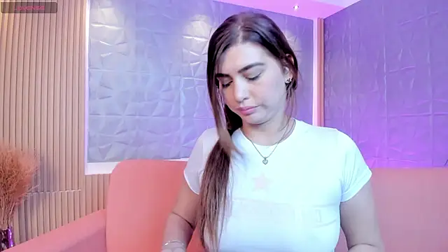 Snapshot of Laurent_Williams chatting on February 22, 2025, 11:03 pm Laurent Williams online show from February 22, 2025, 11:03 pm