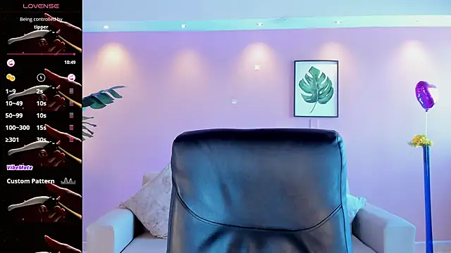 Snapshot of Laurent_Williams chatting on March 18, 2025, 2:48 pm Laurent Williams online show from March 18, 2025, 2:48 pm