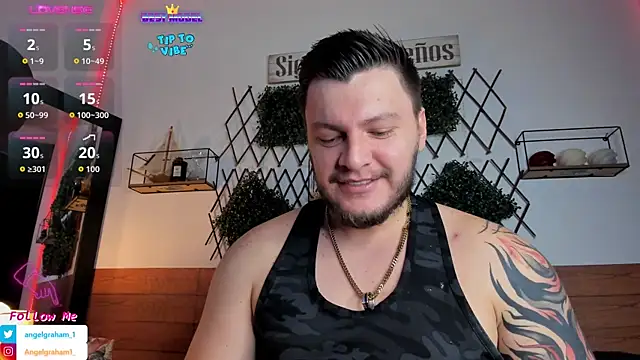 Snapshot of Angelgraham_1 chatting on March 19, 2026, 5:17 pm Angelgraham 1 online show from March 19, 2026, 5:17 pm