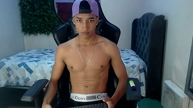 jose sexycumm online show from January 29, 2025, 10:11 pm