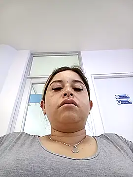 Snapshot of yajahil chatting on February 13, 2025, 3:24 pm yajahil online show from February 13, 2025, 3:24 pm