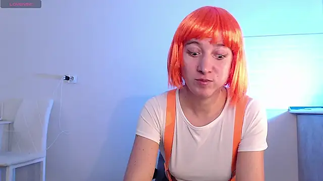 Eva Hailey  online show from September 15, 2025, 4:23 am