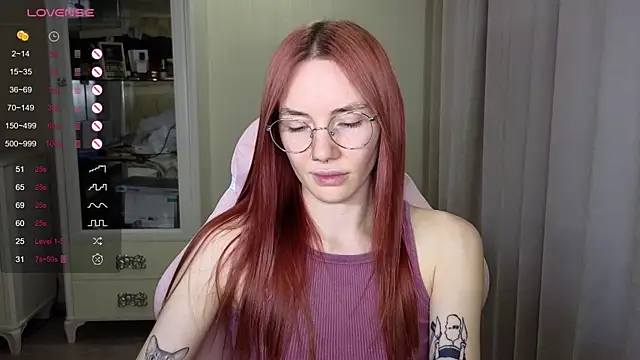 littlevildevil online show from October 25, 2025, 10:34 am