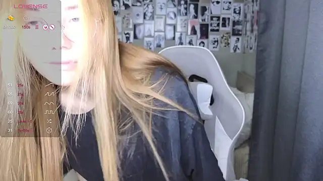 littlevildevil online show from March 7, 2026, 10:23 am