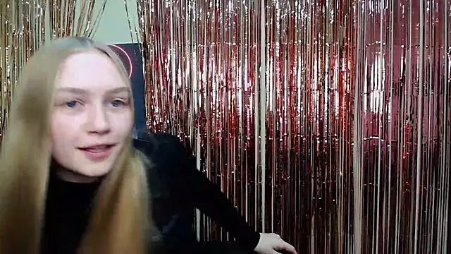 MademoiselleCl online show from December 2, 2024, 11:45 am