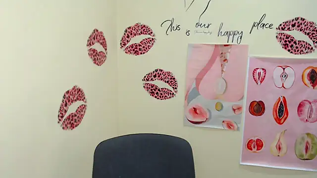 MademoiselleCl online show from December 13, 2024, 12:06 pm