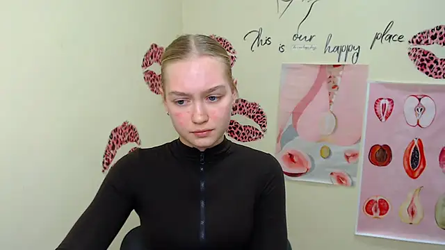 MademoiselleCl online show from December 13, 2024, 3:11 pm