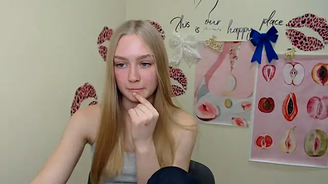 MademoiselleCl online show from December 20, 2024, 3:31 pm