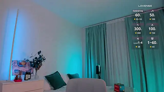 Oh My Dianee online show from February 25, 2026, 7:18 am