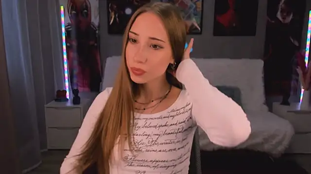 AlexaHarmon online show from September 12, 2025, 1:22 pm