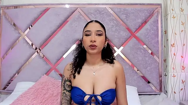  lanna jhonson  online show from December 19, 2024, 6:34 pm