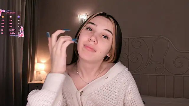 GillianDowdey online show from January 15, 2025, 7:48 am