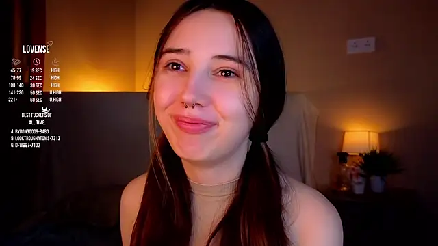 Snapshot of GillianDowdey chatting on September 25, 2025, 3:21 am GillianDowdey online show from September 25, 2025, 3:21 am