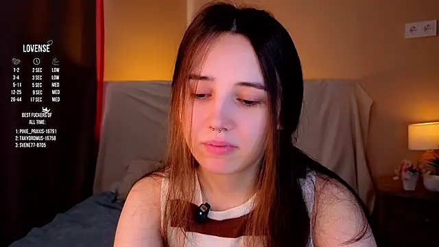 Snapshot of GillianDowdey chatting on October 8, 2025, 2:53 am GillianDowdey online show from October 8, 2025, 2:53 am