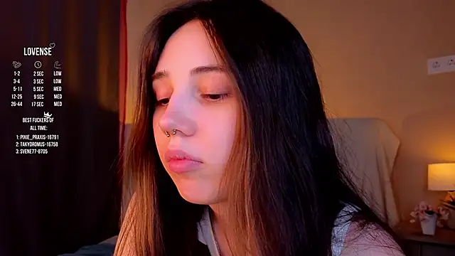 Snapshot of GillianDowdey chatting on October 11, 2025, 4:33 am GillianDowdey online show from October 11, 2025, 4:33 am