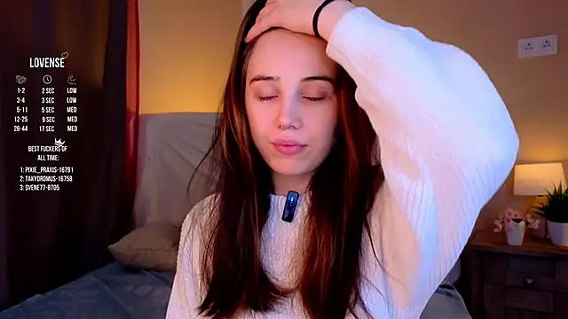 Snapshot of GillianDowdey chatting on October 12, 2025, 2:54 am GillianDowdey online show from October 12, 2025, 2:54 am