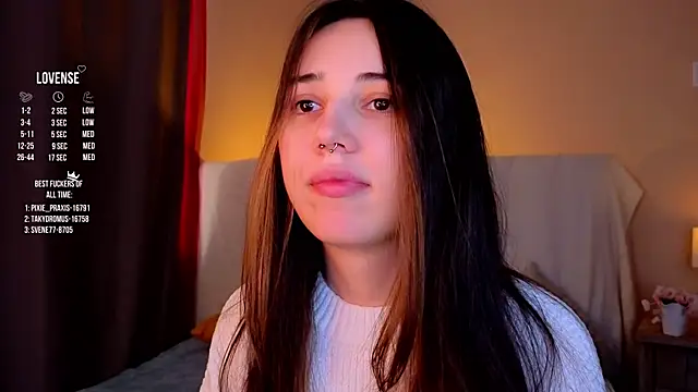 Snapshot of GillianDowdey chatting on October 15, 2025, 2:33 am GillianDowdey online show from October 15, 2025, 2:33 am