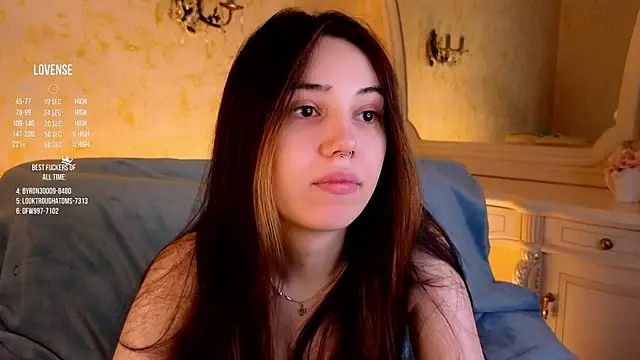 Snapshot of GillianDowdey chatting on October 23, 2025, 3:28 am GillianDowdey online show from October 23, 2025, 3:28 am