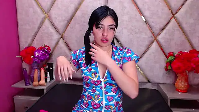 Mia Charlothe online show from March 7, 2025, 6:02 am