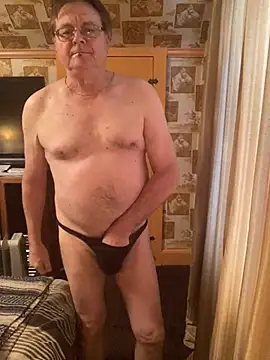 Tonybaloney1972 online show from January 14, 2025, 1:28 pm