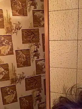 Tonybaloney1972 online show from December 22, 2025, 5:26 am