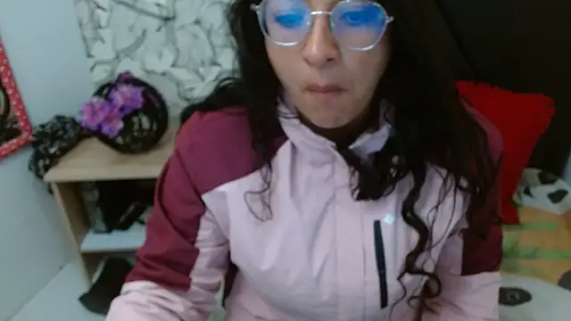 sarax ximena online show from July 28, 2026, 1:43 pm