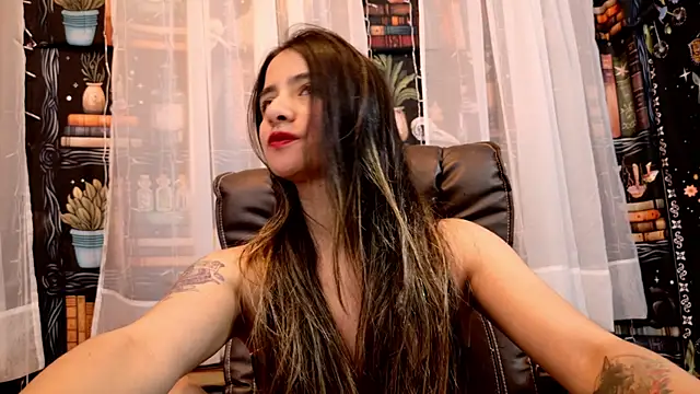 julietta   jackson online show from May 19, 2026, 10:05 pm