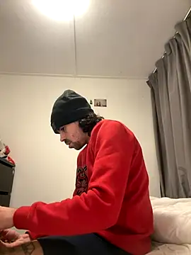 wolfwhite95 online show from October 29, 2025, 10:22 pm