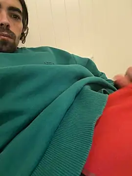 wolfwhite95 online show from February 24, 2026, 11:58 pm