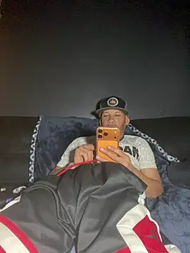Snapshot of Chico_Bellaco chatting on May 11, 2026, 4:18 am Chico Bellaco online show from May 11, 2026, 4:18 am