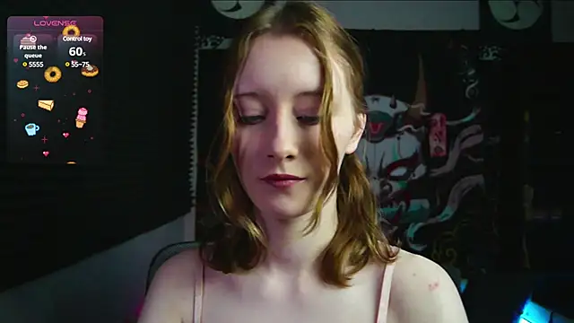 MonicaPerryy online show from January 28, 2025, 9:29 pm