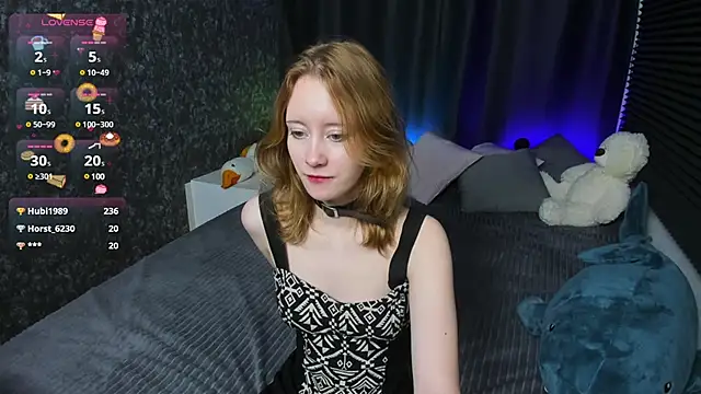 MonicaPerryy online show from February 13, 2025, 3:39 am