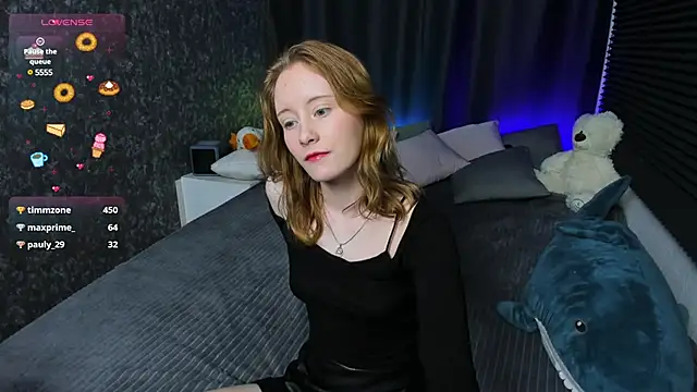 MonicaPerryy online show from February 19, 2025, 3:17 am