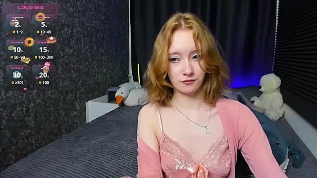 MonicaPerryy online show from March 21, 2025, 12:29 am