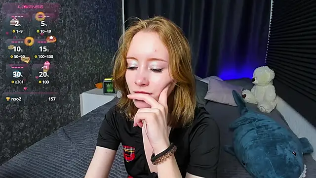 MonicaPerryy online show from March 22, 2025, 3:41 am