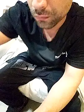 HotBoy6699 online show from September 23, 2025, 1:08 am