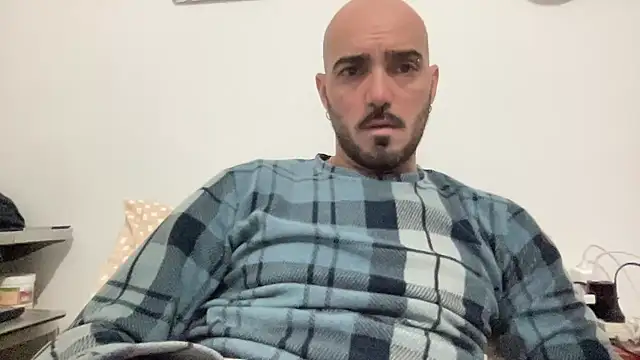 Snapshot of alessandromori91 chatting on January 14, 2026, 9:09 pm alessandromori91 online show from January 14, 2026, 9:09 pm