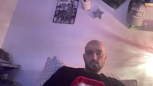 Snapshot of alessandromori91 chatting on February 19, 2026, 10:17 pm alessandromori91 online show from February 19, 2026, 10:17 pm