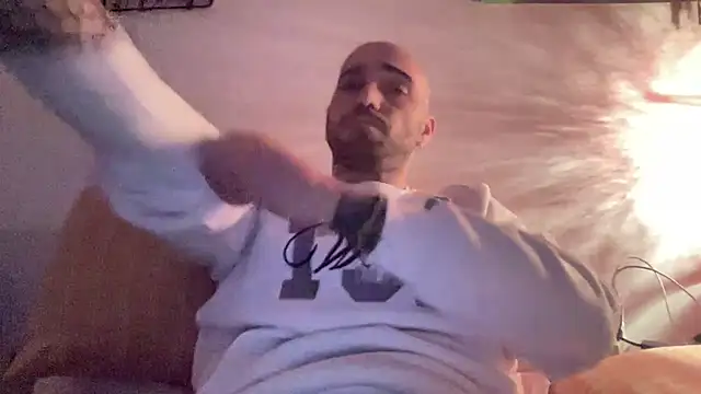 Snapshot of alessandromori91 chatting on February 22, 2026, 10:19 pm alessandromori91 online show from February 22, 2026, 10:19 pm