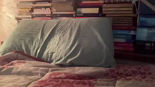 alessandromori91 online show from April 5, 2026, 8:17 pm