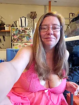 MsShelby40 online show from September 12, 2025, 10:54 pm