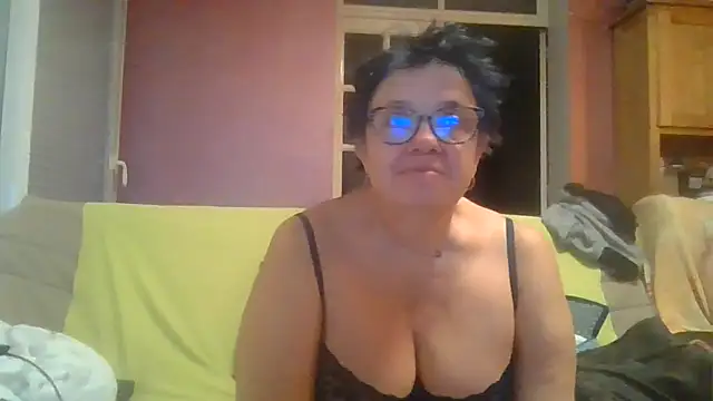 Vandeae44 online show from January 12, 2026, 9:53 pm