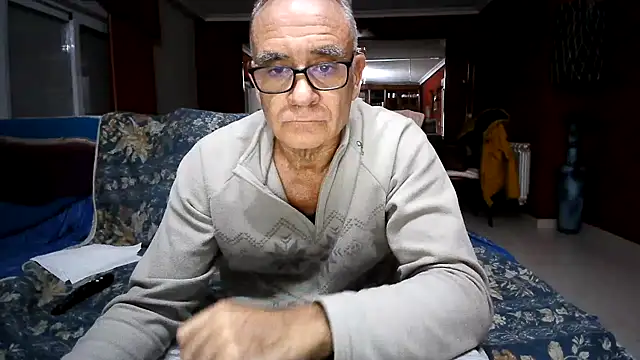 Snapshot of maduroguapo chatting on February 11, 2026, 9:31 pm maduroguapo online show from February 11, 2026, 9:31 pm